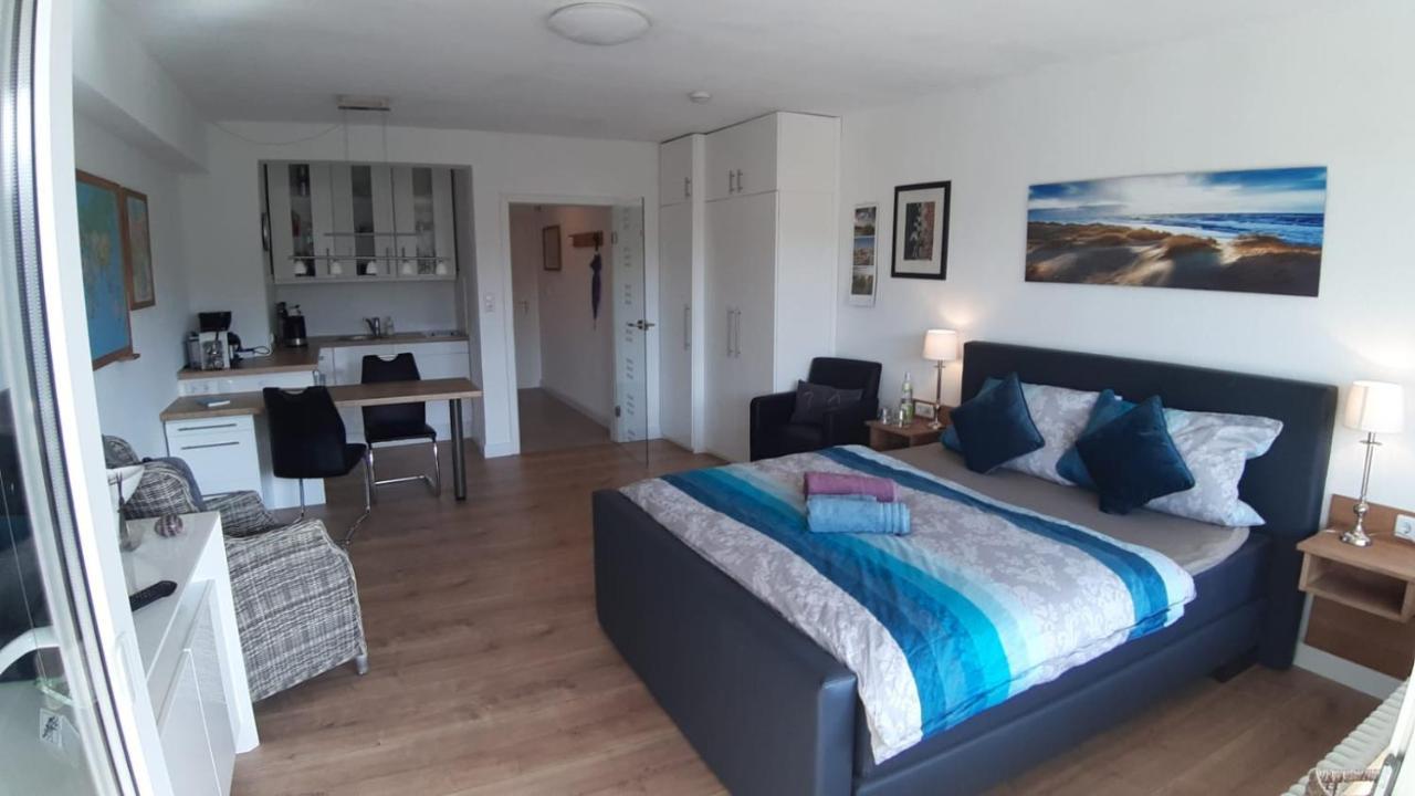 Modern City Apartment With Balcony And Nice Parc View Bremen Eksteriør billede